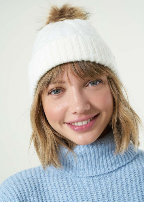 Gorro mel trenzas pelo